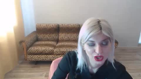 sexybeatriice online show from January 4, 10:16 am