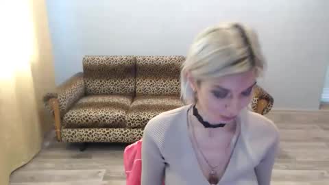 sexybeatriice online show from November 27, 7:54 am