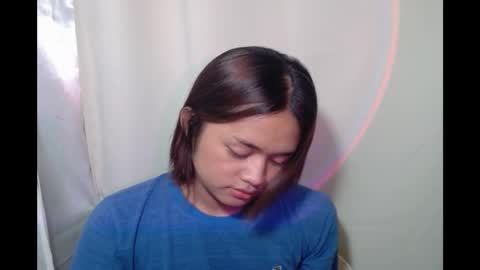 sexybeatrix_ online show from November 10, 8:24 am