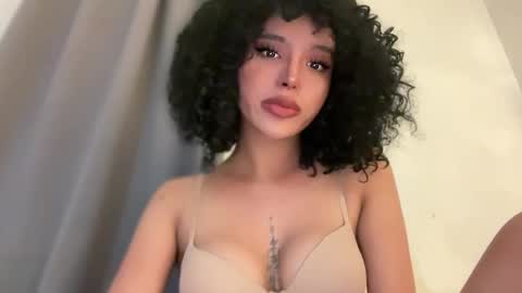 Snapshot of sexybite1 chatting on February 8, 10:18 am Seraphina Blaze online show from February 8, 10:18 am