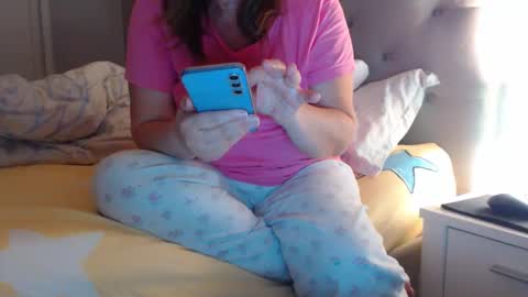 Sexyblonde4u58 online show from December 25, 4:54 am