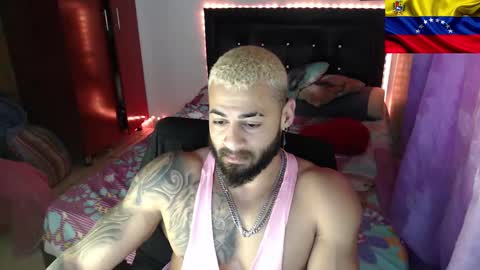 Snapshot of sexybody3224 chatting on January 26, 7:09 pm said online show from January 26, 7:09 pm