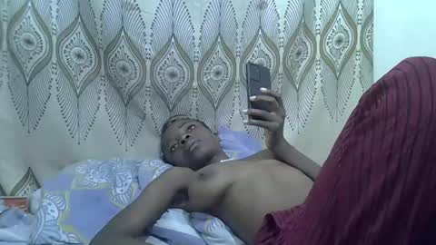 Snapshot of sexyboobies23 chatting on October 29, 9:22 am sexyboobies23 online show from October 29, 9:22 am