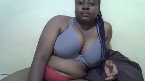 sexyboobies25 online show from March 10, 12:18 am