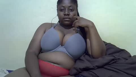 sexyboobies25 online show from March 10, 4:07 am