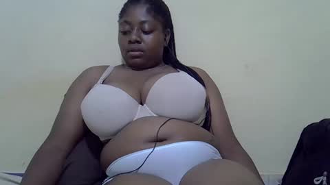 sexyboobies25 online show from March 11, 1:37 am