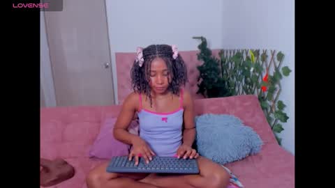 sofia online show from February 14, 7:05 am