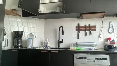 Snapshot of sexycanadian39 chatting on February 14, 6:04 pm sexycanadian39 online show from February 14, 6:04 pm