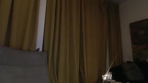 Snapshot of sexycanadian39 chatting on February 26, 7:18 am sexycanadian39 online show from February 26, 7:18 am