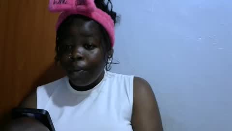 sexycarina254 online show from December 6, 11:54 am