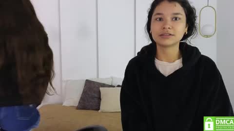 Snapshot of sexychanell_18 chatting on September 20, 1:01 pm chanell and yina online show from September 20, 1:01 pm