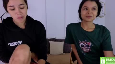 Snapshot of sexychanell_18 chatting on September 24, 1:03 pm chanell and yina online show from September 24, 1:03 pm