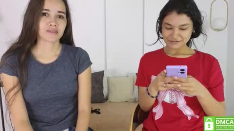 Snapshot of sexychanell_18 chatting on October 12, 1:21 pm chanell and yina online show from October 12, 1:21 pm