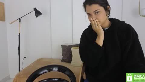 chanell and yina online show from January 13, 12:21 pm