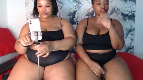 SEXYCHILL online show from April 7, 8:31 pm