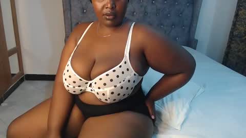 sexychocco online show from December 30, 3:13 pm