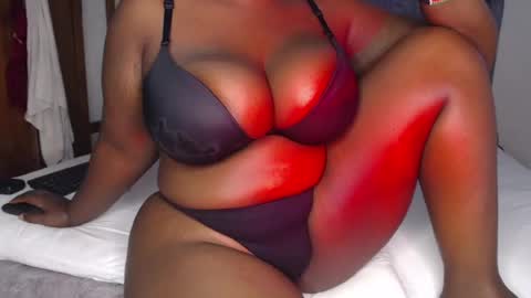 Snapshot of sexychocco_ chatting on July 21, 12:51 pm sexychocco online show from July 21, 12:51 pm