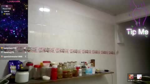 sexychubbyanna online show from March 25, 9:43 pm