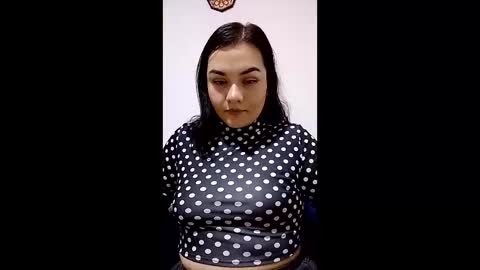 sexychubbyanna online show from April 12, 12:48 am