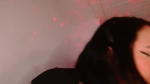 Eva online show from March 31, 6:52 pm