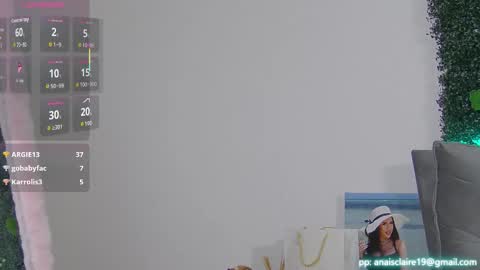 Snapshot of sexyclaireanais chatting on October 26, 6:47 pm sexyanais online show from October 26, 6:47 pm