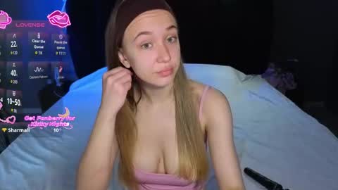 Sophia online show from March 28, 1:33 pm