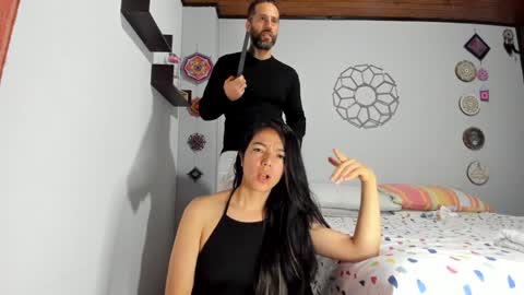 Snapshot of sexycolombian2022 chatting on December 2, 11:01 am Antonioylola online show from December 2, 11:01 am