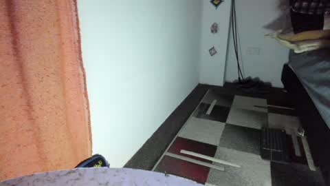 Snapshot of sexycolombian2022 chatting on January 3, 12:19 pm Antonioylola online show from January 3, 12:19 pm