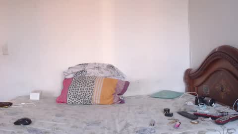 Snapshot of sexydarkhunter2 chatting on January 22, 10:37 pm Mike online show from January 22, 10:37 pm