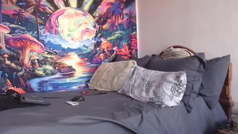 Snapshot of sexydarkhunter2 chatting on September 10, 9:37 pm Mike online show from September 10, 9:37 pm