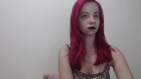 Snapshot of sexydemonangel chatting on April 23, 9:19 am sexydemonangel online show from April 23, 9:19 am