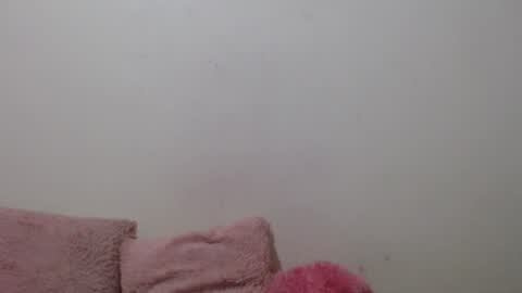 Snapshot of sexydemonangel chatting on June 28, 6:30 am sexydemonangel online show from June 28, 6:30 am