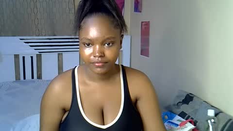 Snapshot of sexydiva30 chatting on May 23, 6:45 pm Nightnurse online show from May 23, 6:45 pm