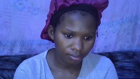 sexydoll002 online show from October 24, 7:05 am