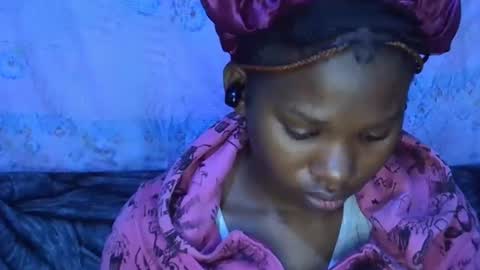 sexydoll002 online show from November 4, 2:32 am