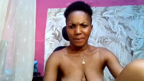 sexydoll32 online show from June 18, 10:03 pm