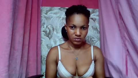 sexydoll32 online show from July 13, 2:09 pm