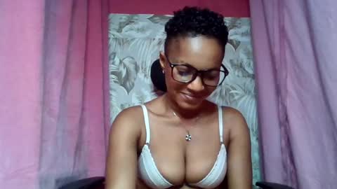 sexydoll32 online show from July 14, 10:26 pm