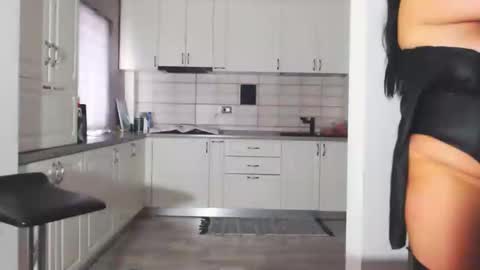 Snapshot of sexydomina chatting on February 12, 8:59 am sexylady online show from February 12, 8:59 am