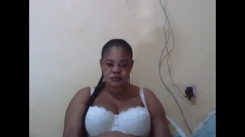 EMILY online show from November 8, 6:40 pm