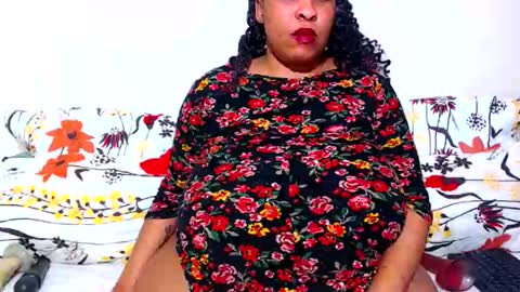 sexyebonylove89 online show from October 2, 8:16 pm