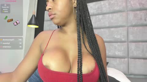 Snapshot of sexyebonyvip_ chatting on January 4, 12:16 am Vanessa online show from January 4, 12:16 am