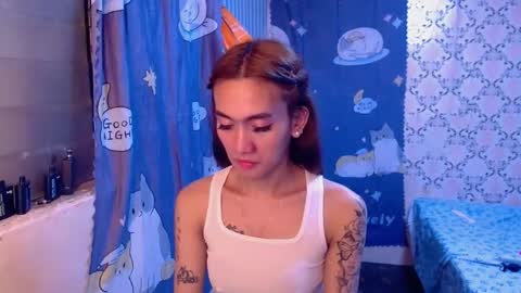 Snapshot of sexyfionaforu_ chatting on November 27, 9:17 pm Fiona online show from November 27, 9:17 pm