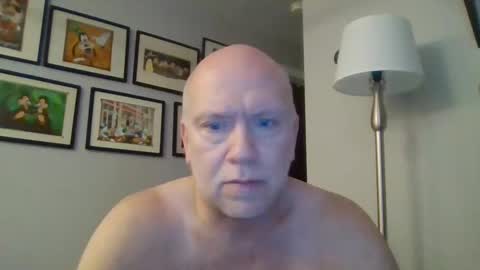 Snapshot of sexyflguy74 chatting on October 3, 7:55 pm SexyFLGuy74 online show from October 3, 7:55 pm