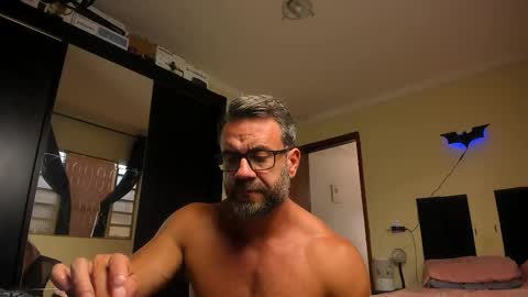 chris online show from December 16, 6:02 pm