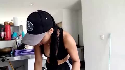 sexygril01 online show from November 5, 4:51 pm