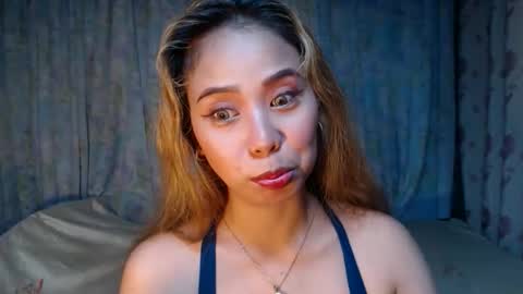 jeanken and jelian online show from December 13, 9:42 pm