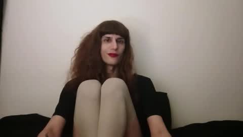 elsathedarlin online show from October 11, 2:22 am