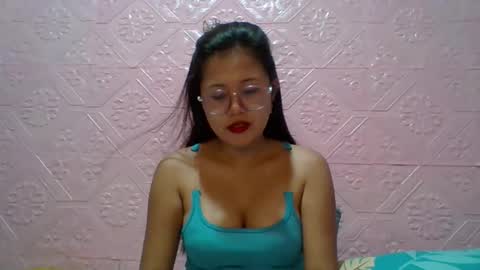 Snapshot of sexyjessa20 chatting on November 12, 12:11 am sexyjessa20 online show from November 12, 12:11 am