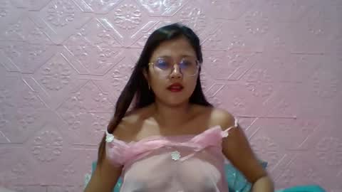 Snapshot of sexyjessa20 chatting on November 23, 1:38 am sexyjessa20 online show from November 23, 1:38 am